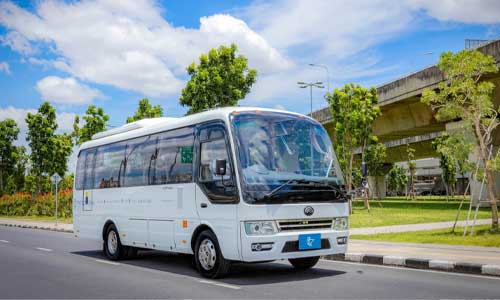 18 Seater Luxury Coach